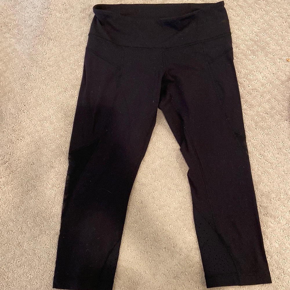 Lululemon cropped leggings